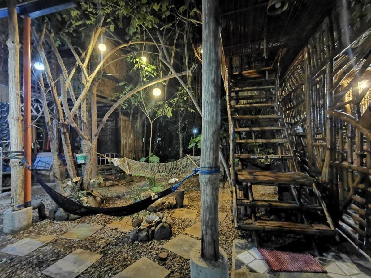 Bamboo Nest 호텔 푸에르토프린세사 외부 사진
